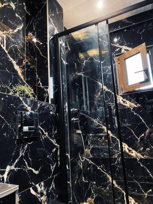 Thesstay Attica Downtown Boutique Apartment テッサロニキ エクステリア 写真